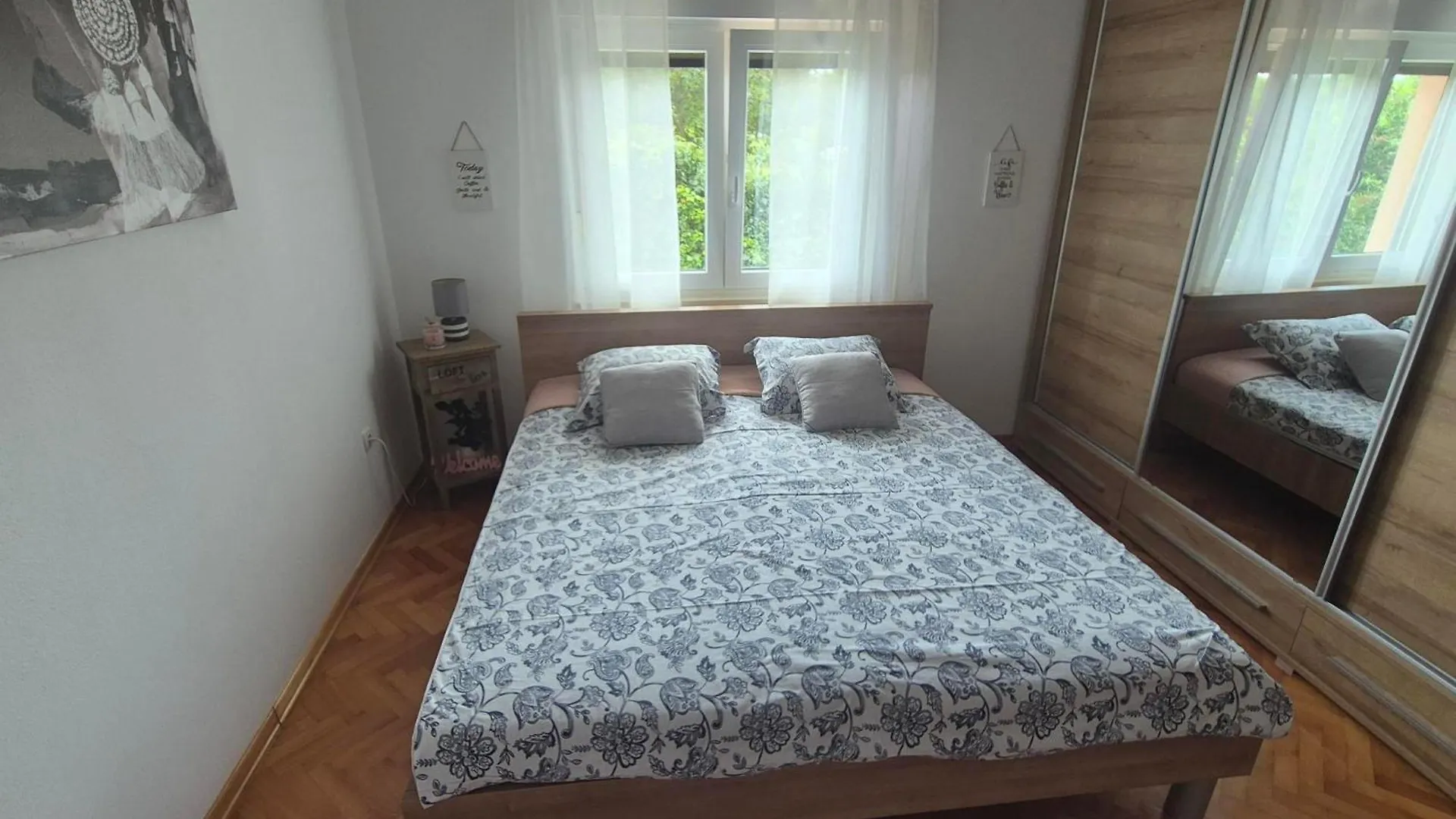 Dorothy Apartment 普拉