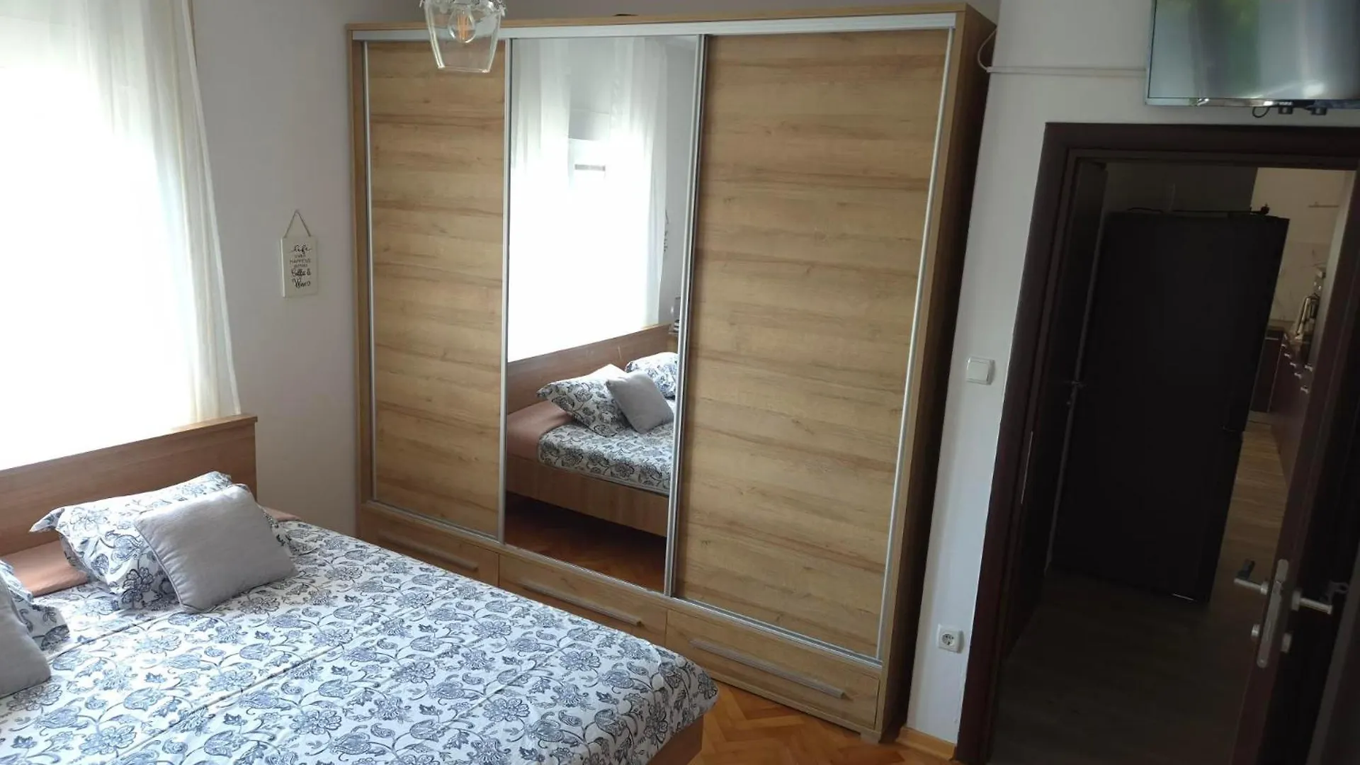 Dorothy Apartment 普拉